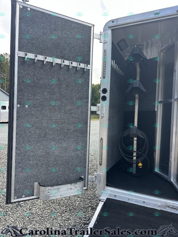Used Horse Trailers for Sale