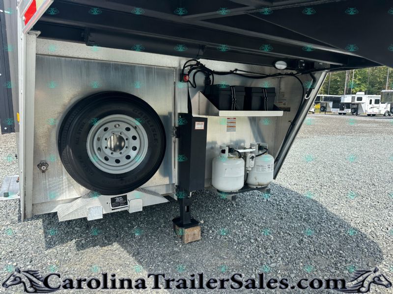 Used Horse Trailers for Sale