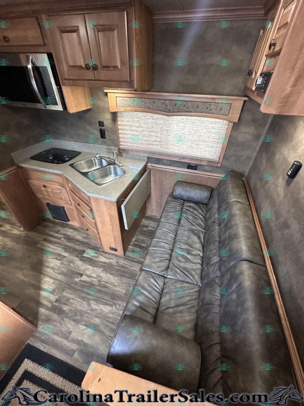 Used Horse Trailers for Sale