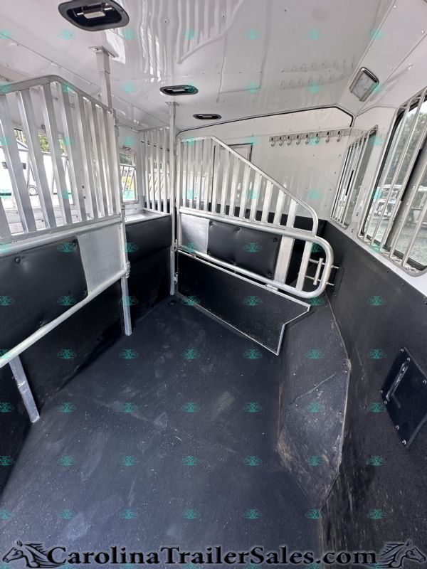 Used Horse Trailers for Sale