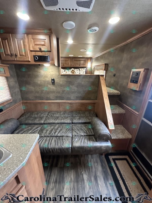 Used Horse Trailers for Sale