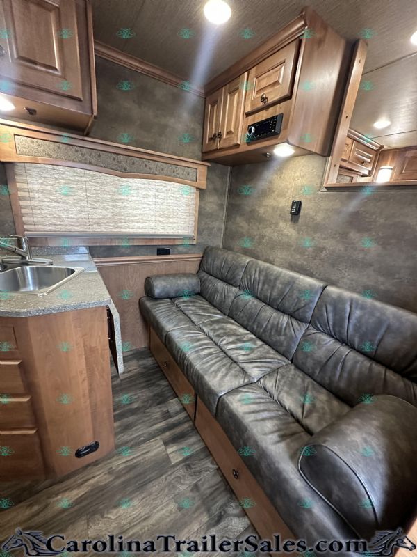 Used Horse Trailers for Sale
