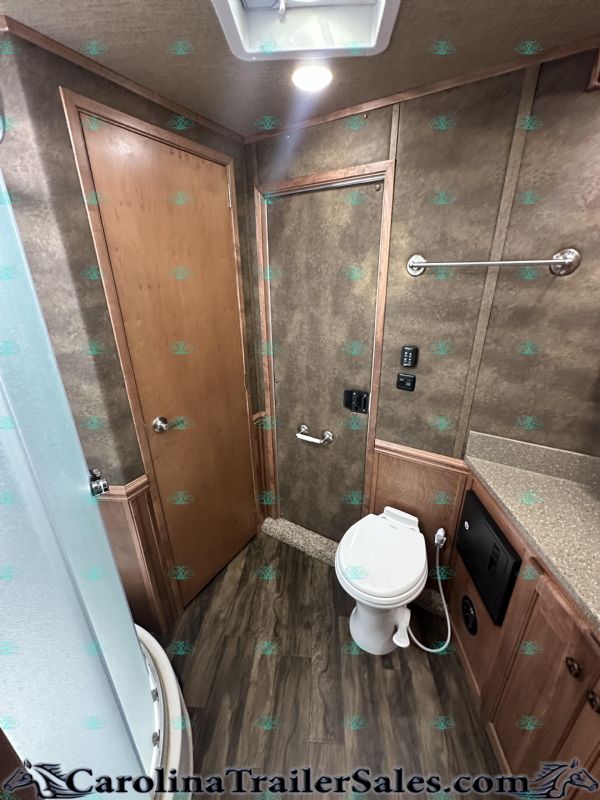 Used Horse Trailers for Sale
