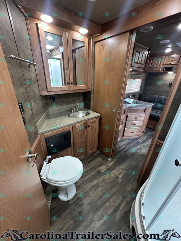 Used Horse Trailers for Sale