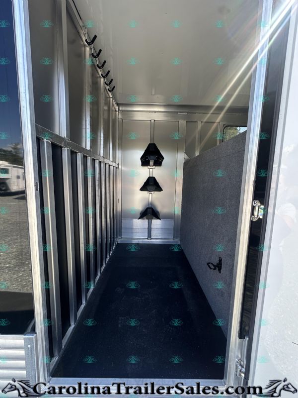 Used Horse Trailers for Sale