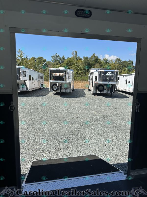 Used Horse Trailers for Sale