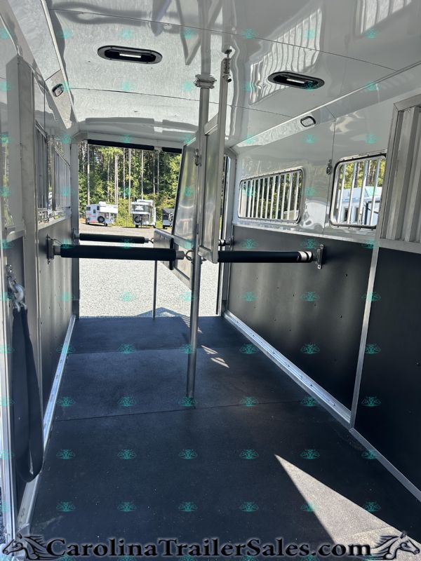 Used Horse Trailers for Sale