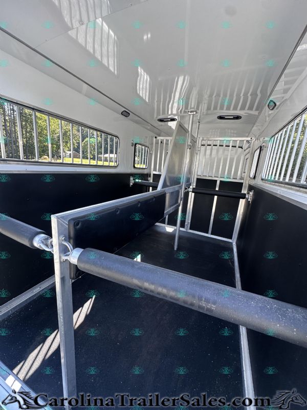 Used Horse Trailers for Sale