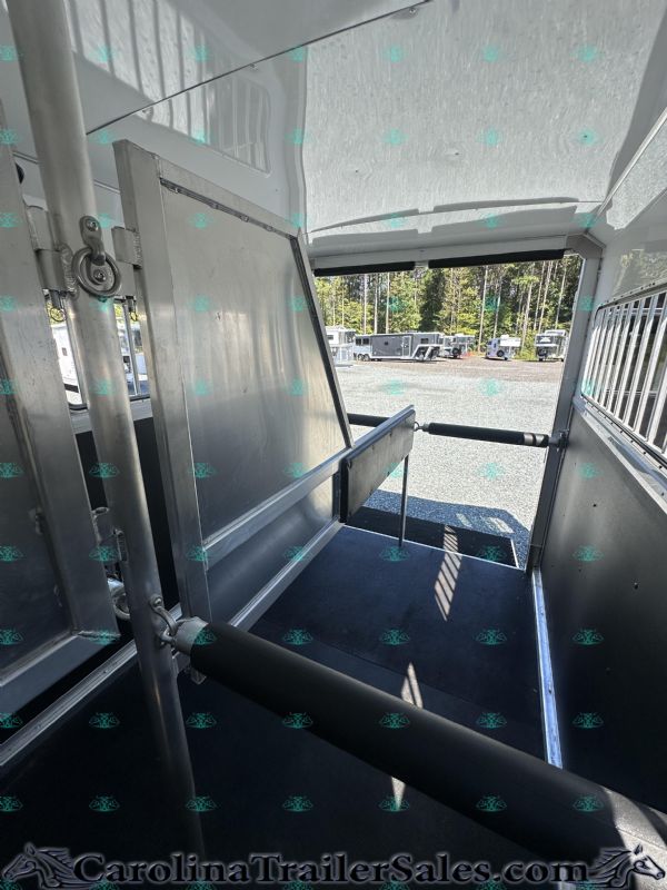 Used Horse Trailers for Sale