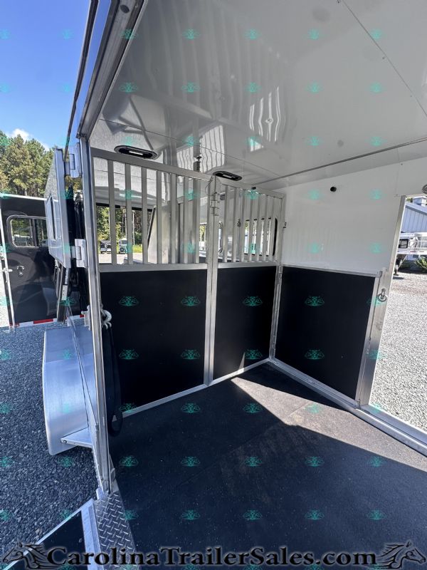 Used Horse Trailers for Sale