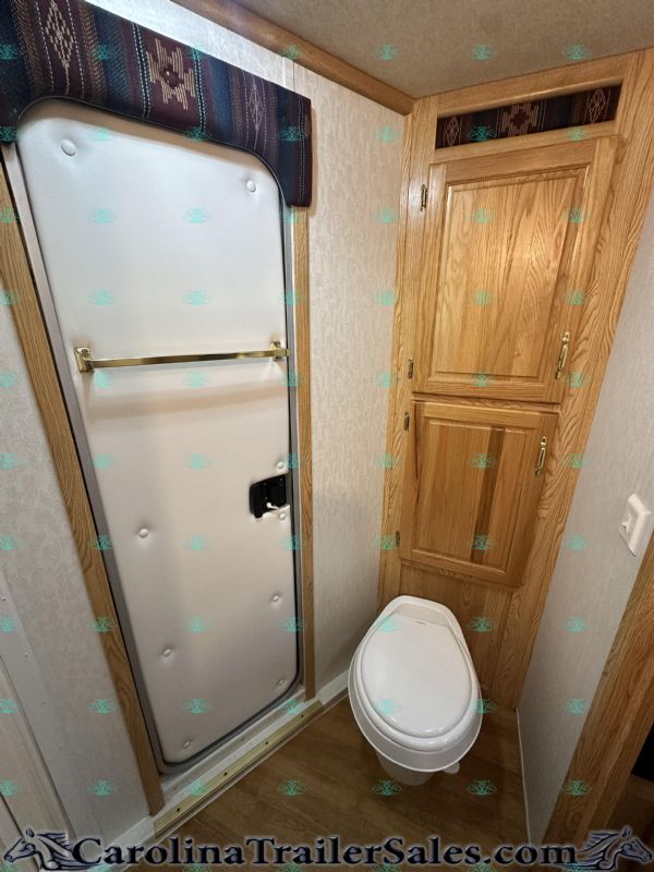 Used Horse Trailers for Sale