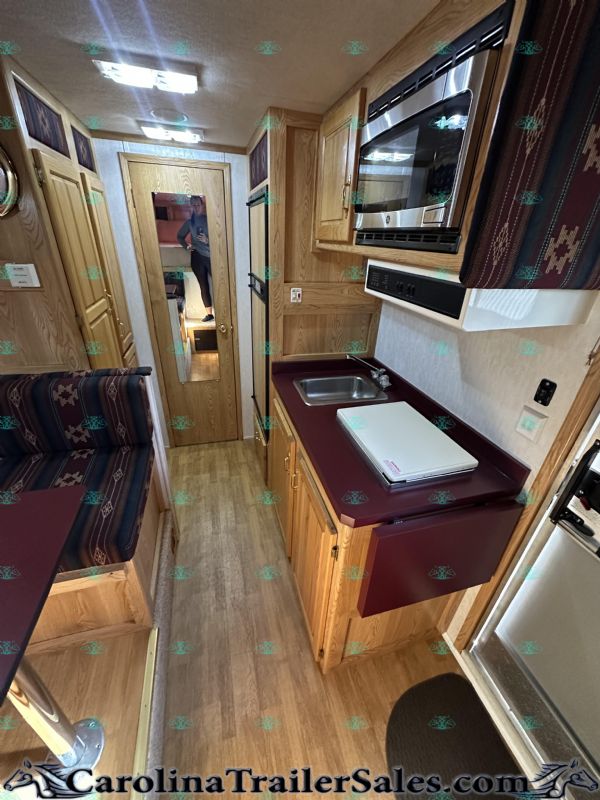 Used Horse Trailers for Sale