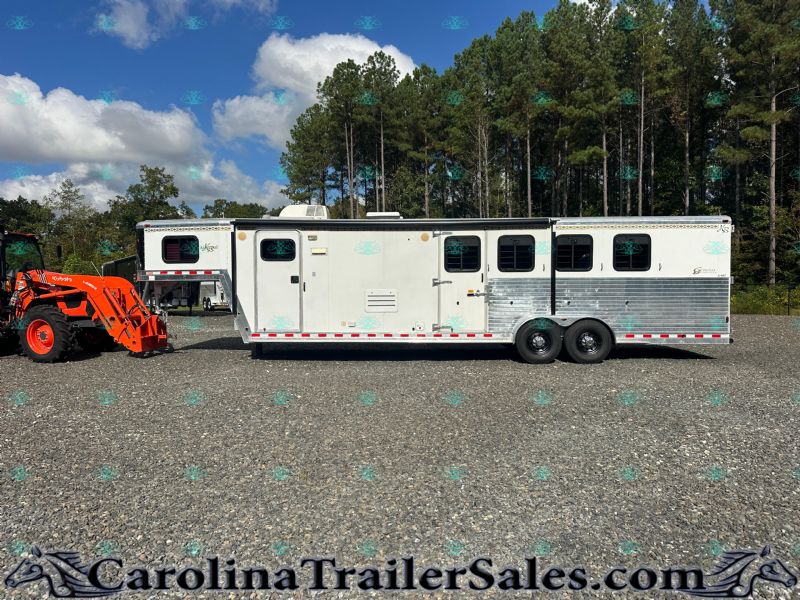 Used Horse Trailers for Sale