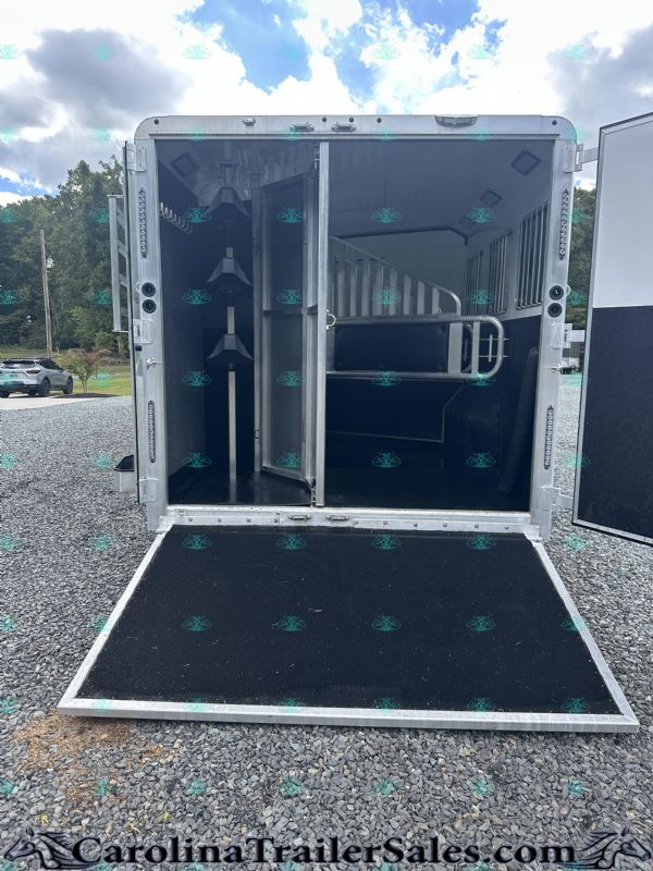 Used Horse Trailers for Sale