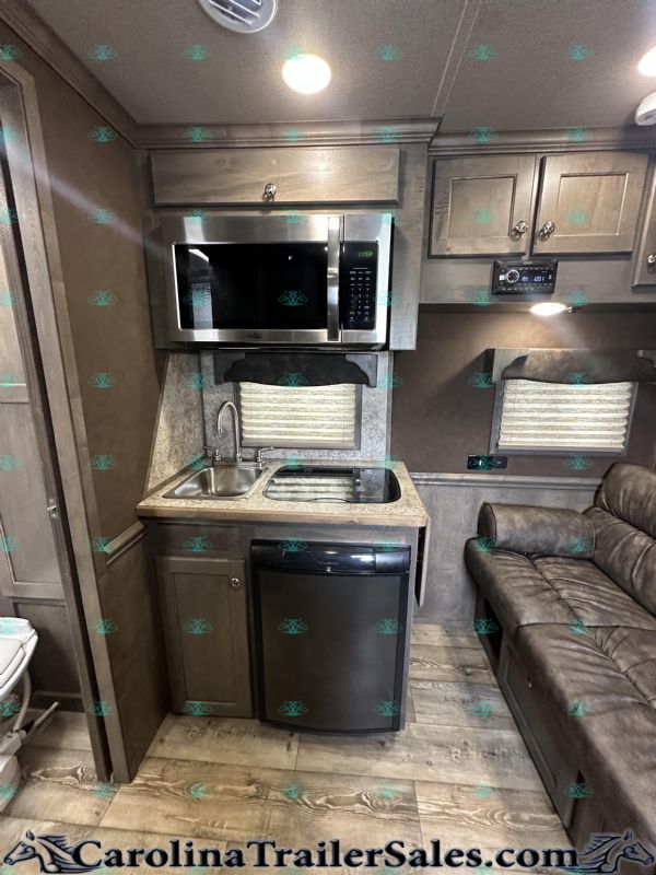 Used Horse Trailers for Sale