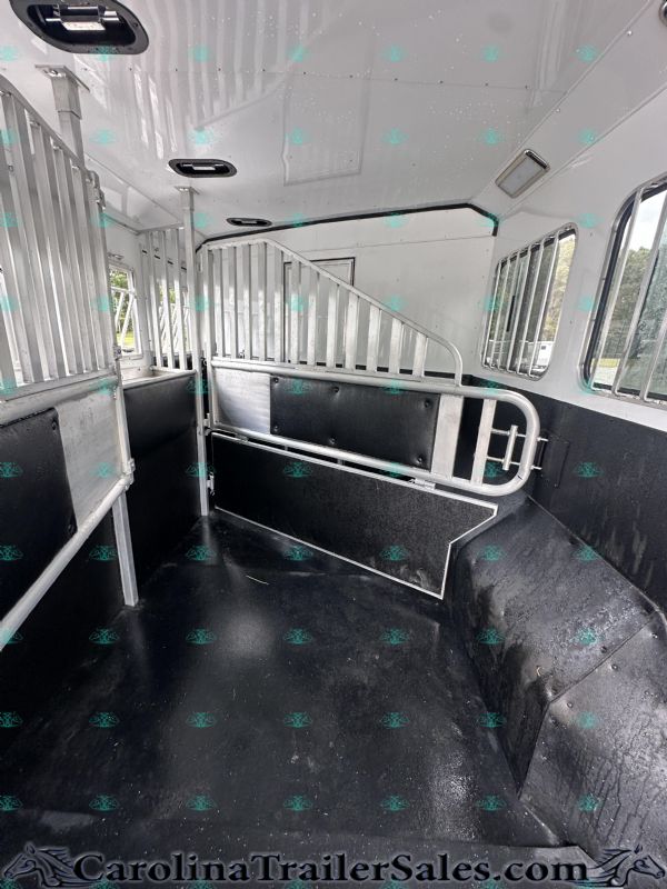 Used Horse Trailers for Sale