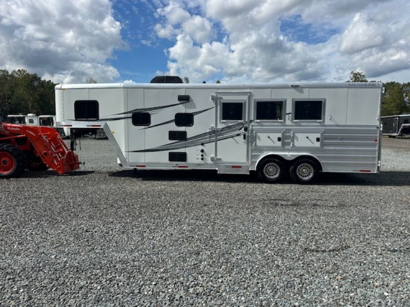 Used Horse Trailers for Sale