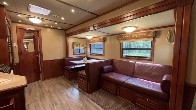 Used Horse Trailers for Sale
