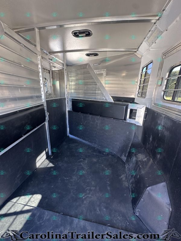 Used Horse Trailers for Sale