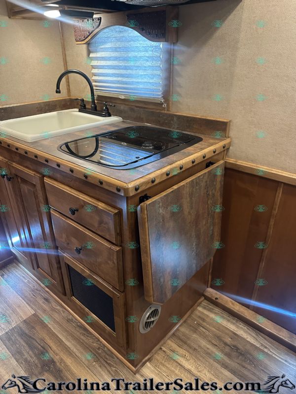 Used Horse Trailers for Sale