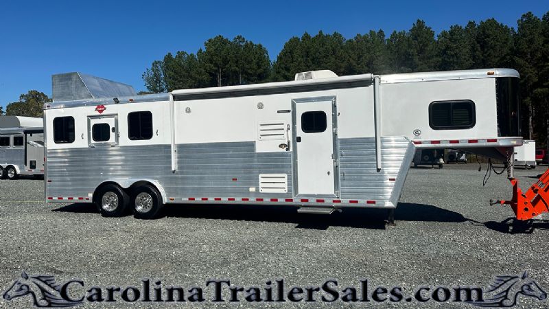 Used Horse Trailers for Sale