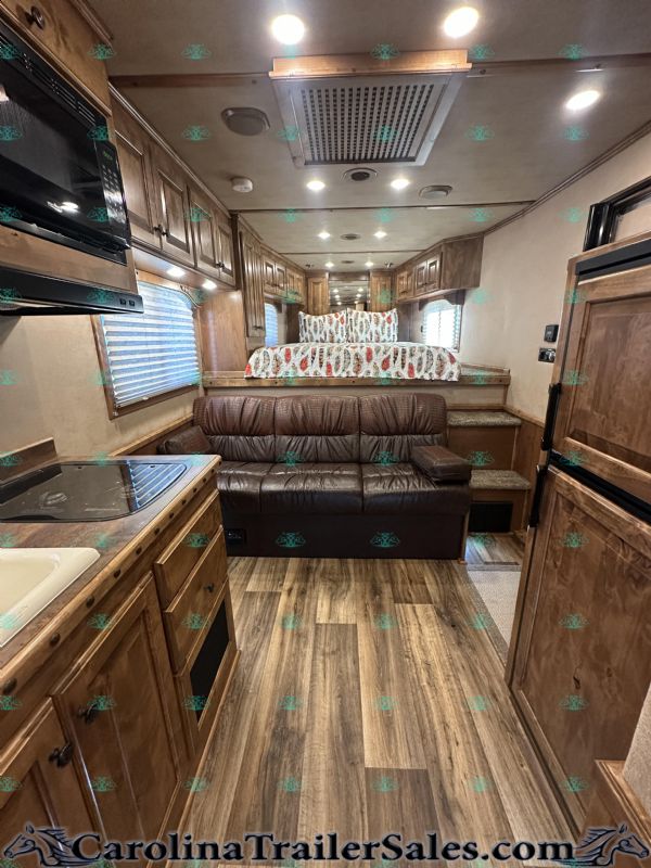 Used Horse Trailers for Sale