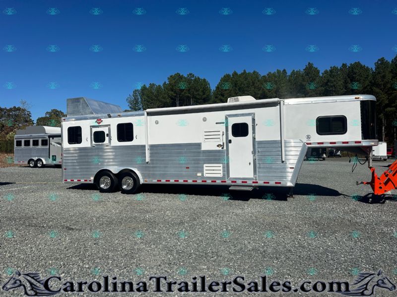 Used Horse Trailers for Sale