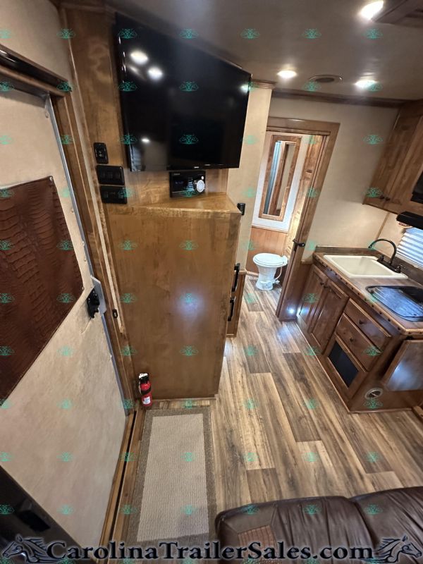 Used Horse Trailers for Sale