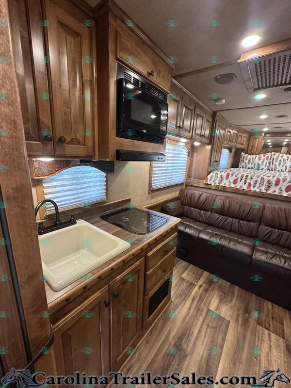 Used Horse Trailers for Sale