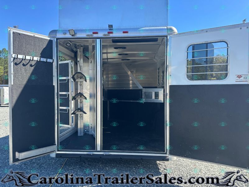 Used Horse Trailers for Sale