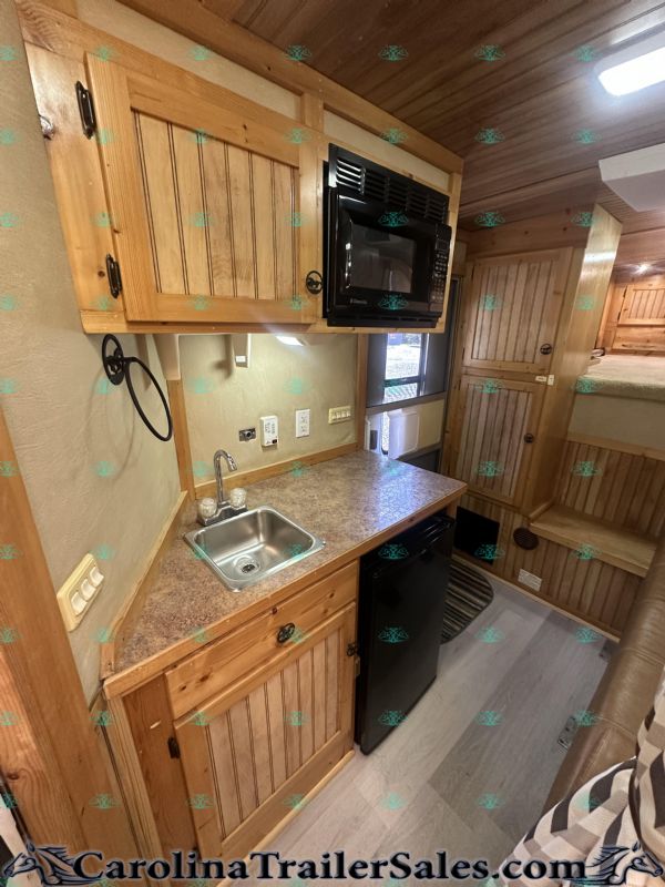 Used Horse Trailers for Sale