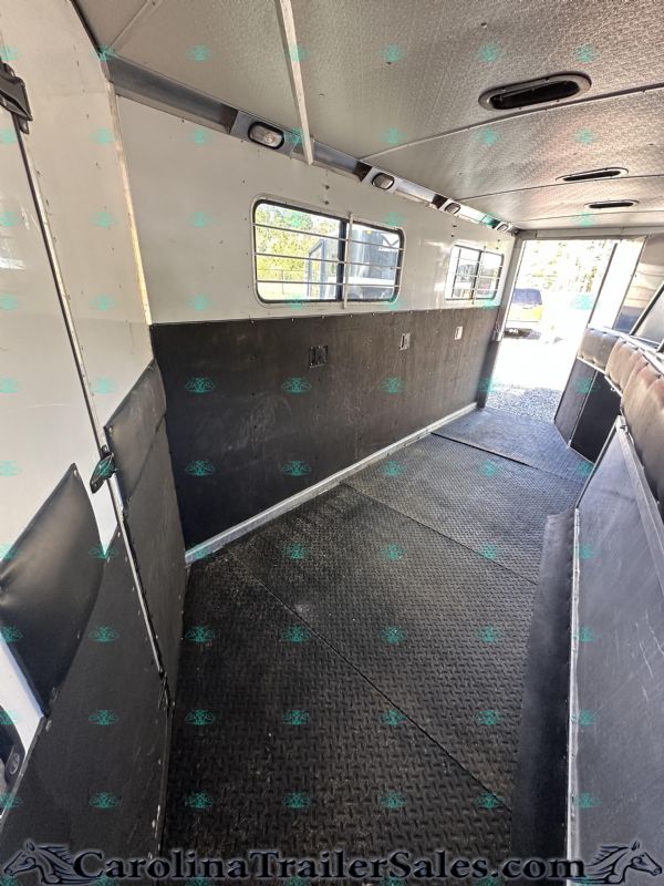 Used Horse Trailers for Sale