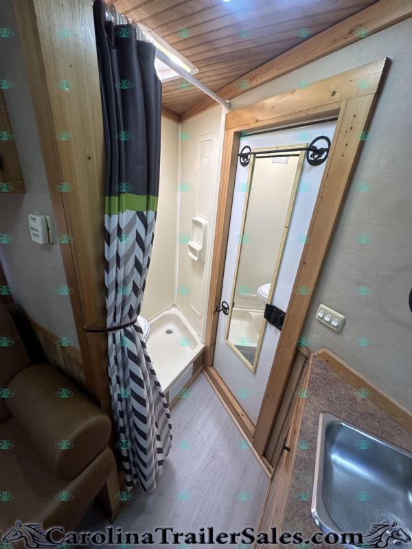 Used Horse Trailers for Sale