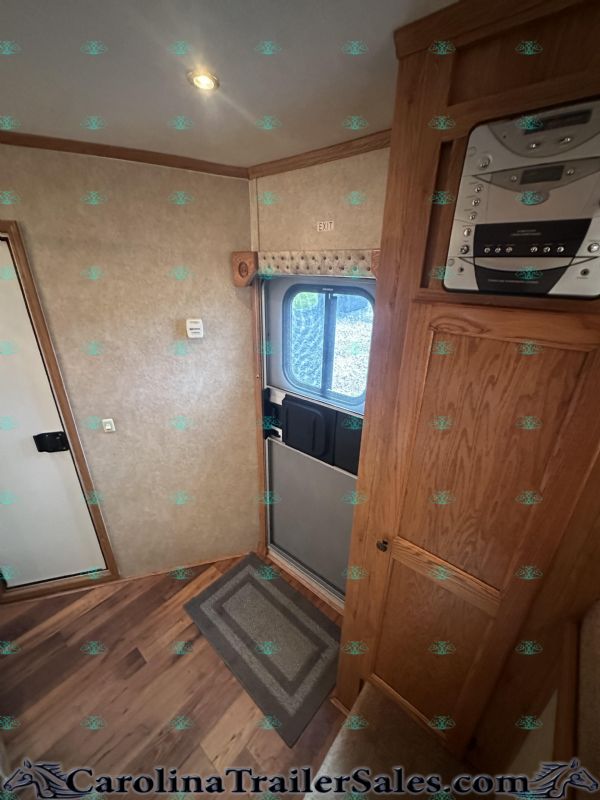 Used Horse Trailers for Sale