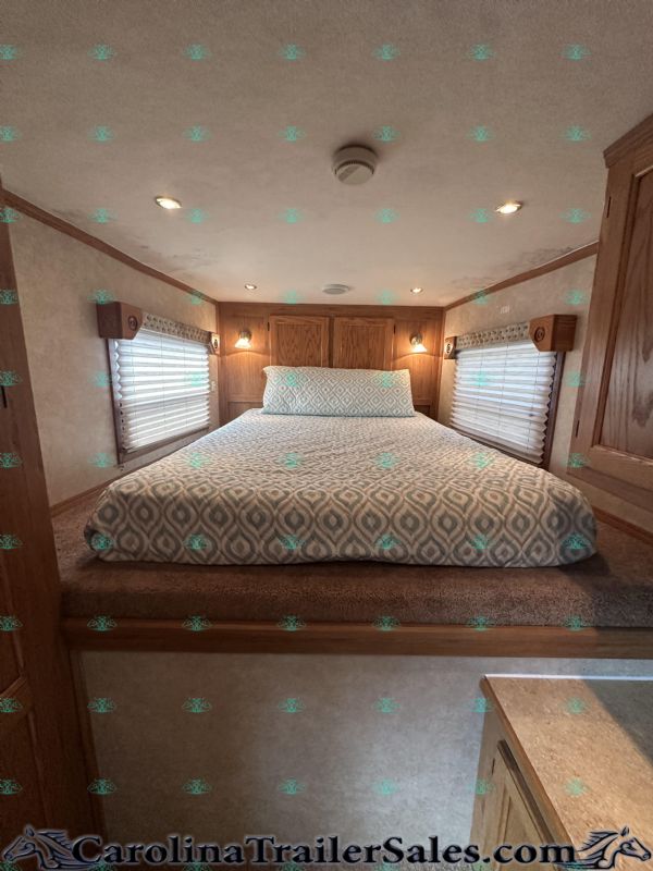 Used Horse Trailers for Sale