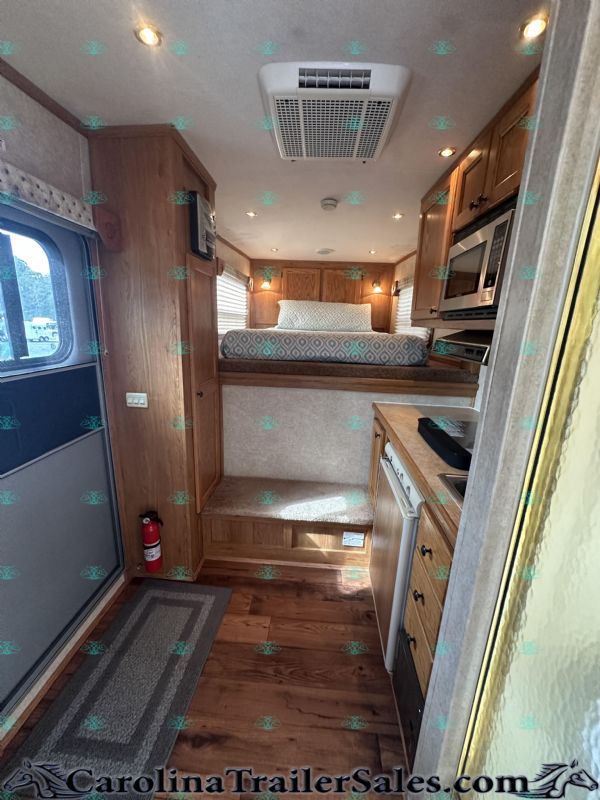 Used Horse Trailers for Sale