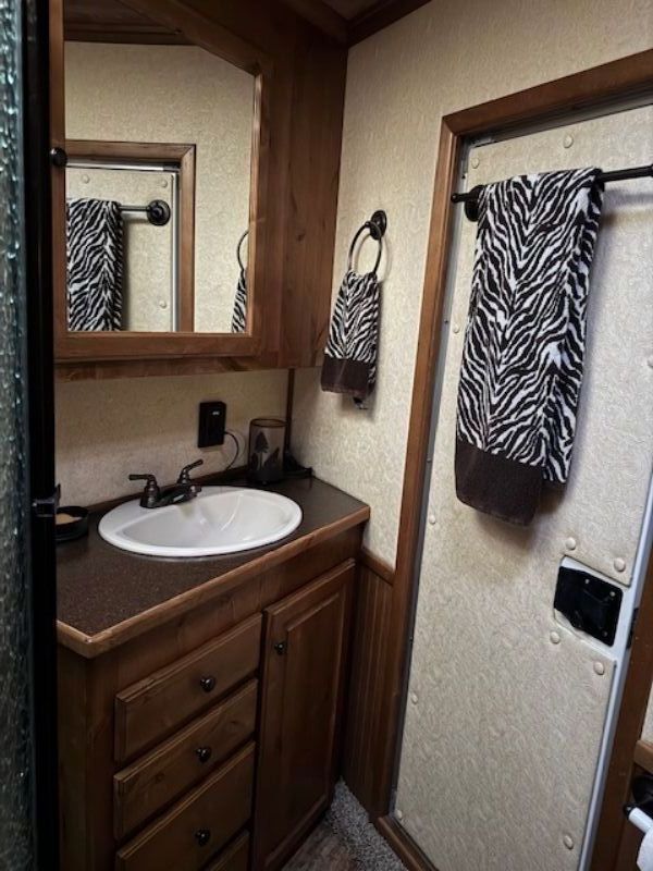 Used Horse Trailers for Sale