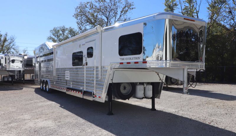 Used Horse Trailers for Sale