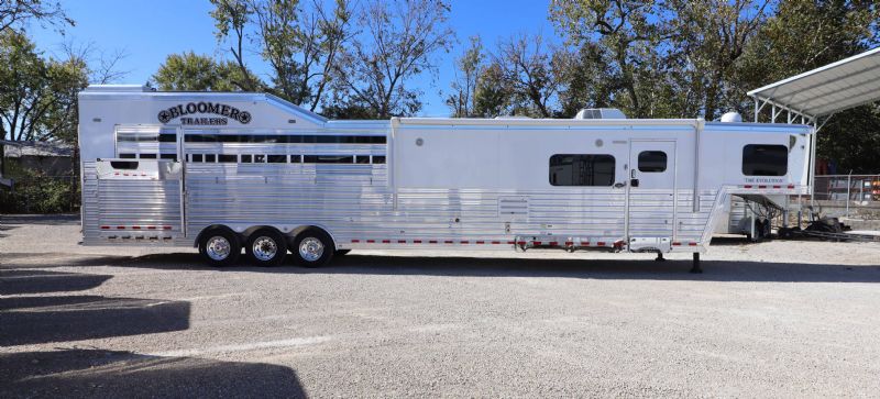 Used Horse Trailers for Sale