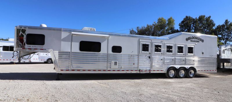 Used Horse Trailers for Sale