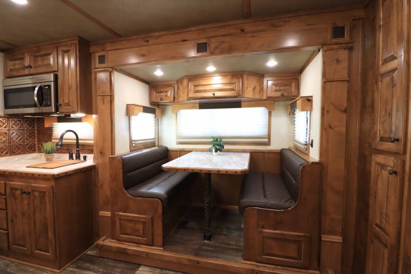 Used Horse Trailers for Sale