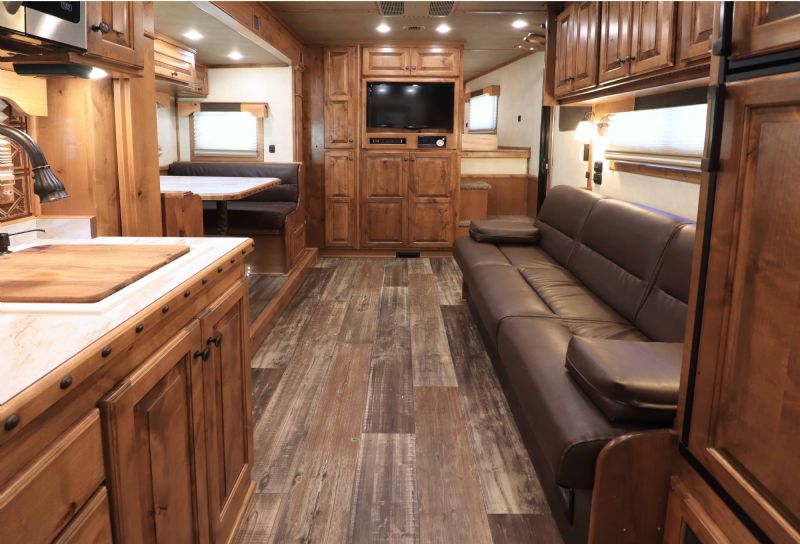 Used Horse Trailers for Sale