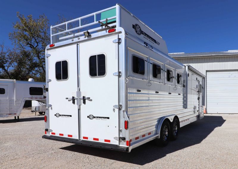 Used Horse Trailers for Sale
