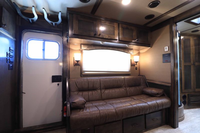 Used Horse Trailers for Sale