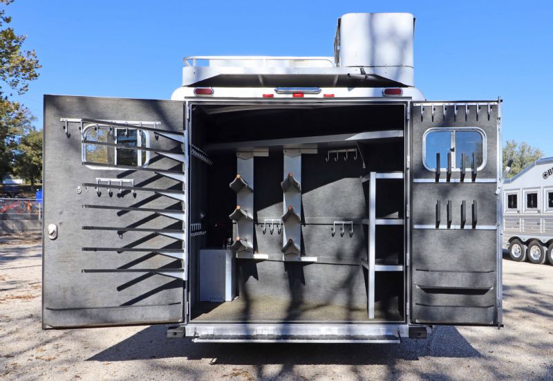 Used Horse Trailers for Sale
