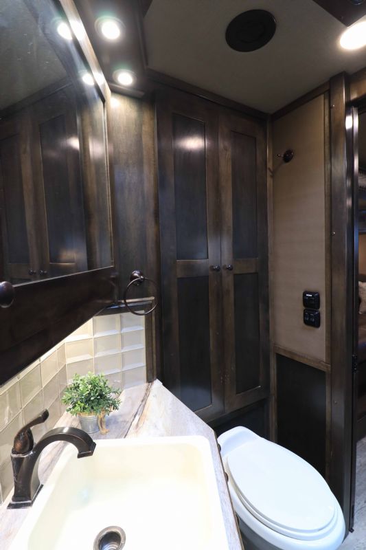 Used Horse Trailers for Sale