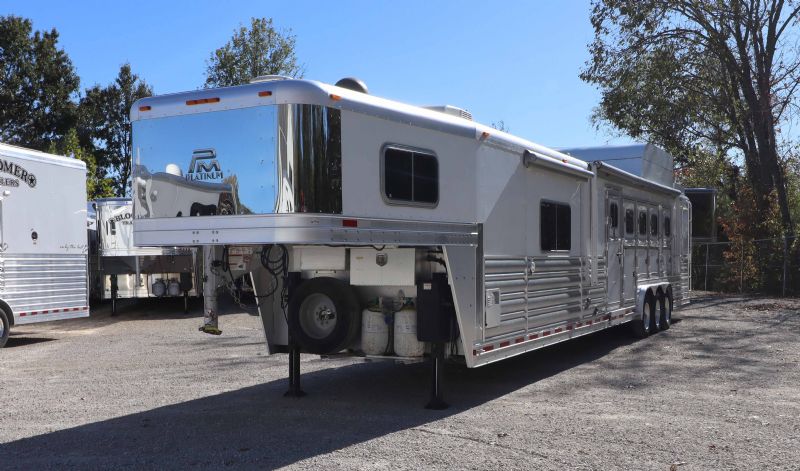 Used Horse Trailers for Sale