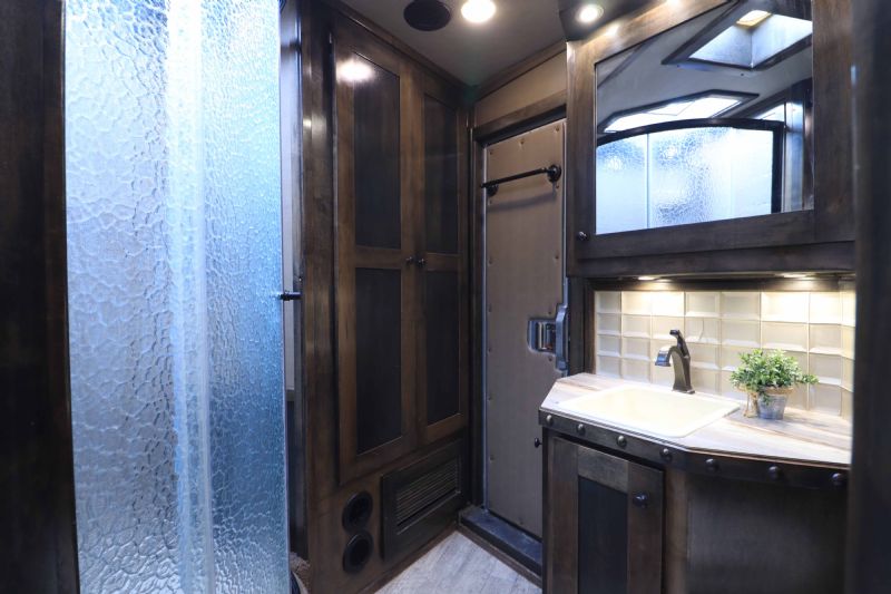 Used Horse Trailers for Sale