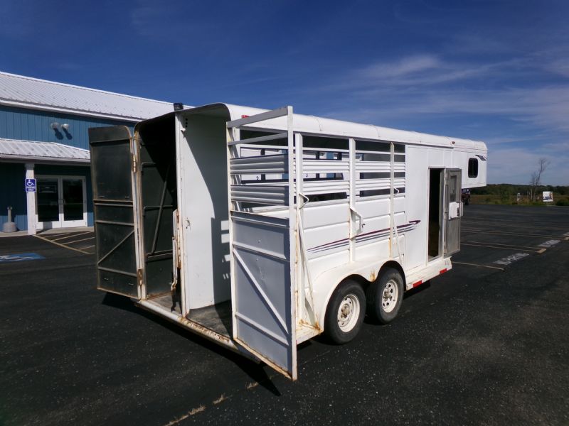 Used Horse Trailers for Sale