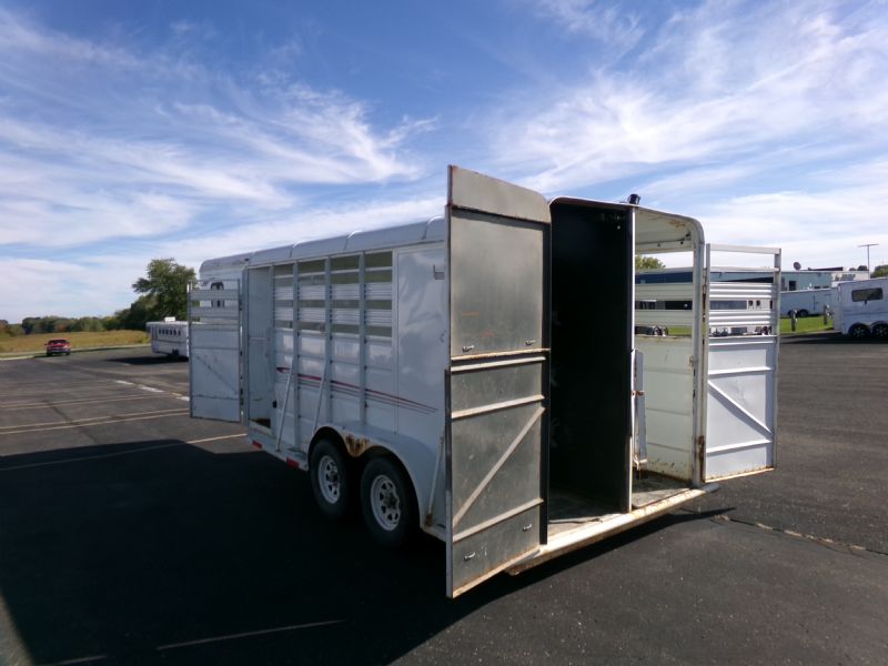 Used Horse Trailers for Sale